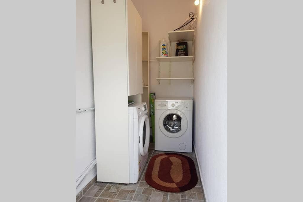 Orange Apartment ニキティ エクステリア 写真